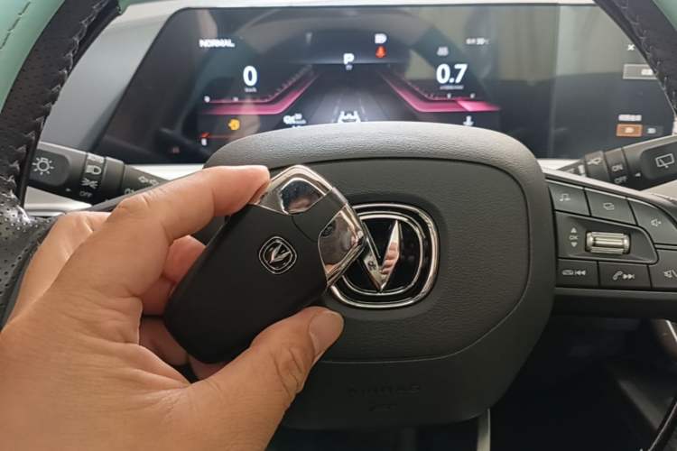 Used CHANGAN UNI-T 2020 1.5T Flagship Version Vehicle Key