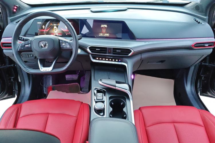 Used CHANGAN UNI-T 2021 1.5T Excellence Model Center Console