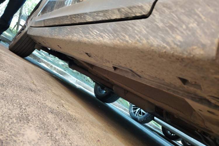 Used CHANGAN UNI-T 2021 1.5T Excellence Model Chassis Front Right