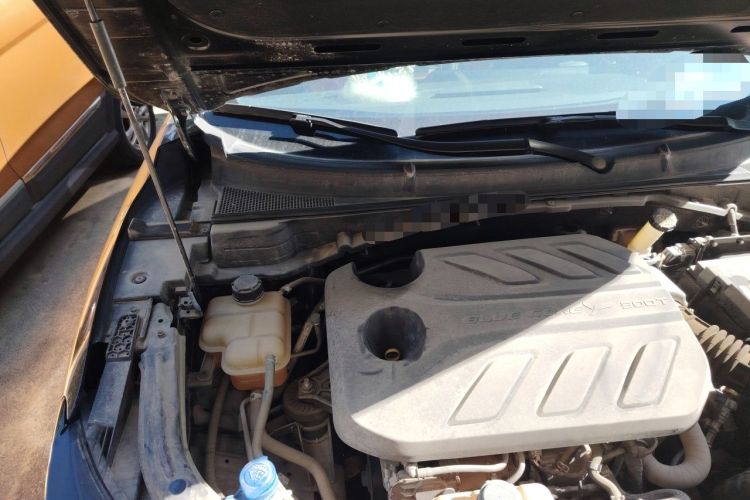 Used CHANGAN UNI-T 2021 1.5T Excellence Model Engine Bay Right