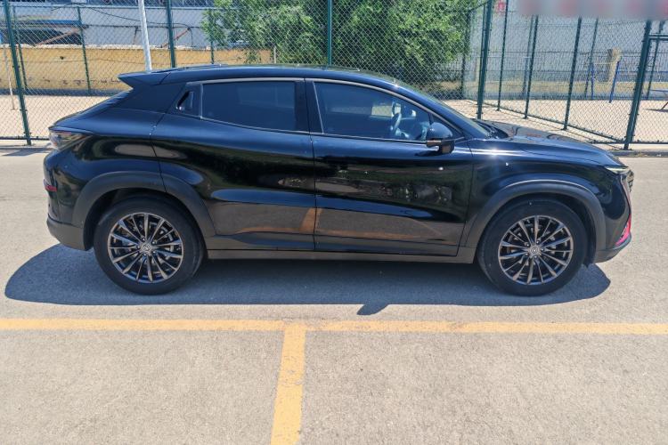 Used CHANGAN UNI-T 2021 1.5T Excellence Model Exterior 5