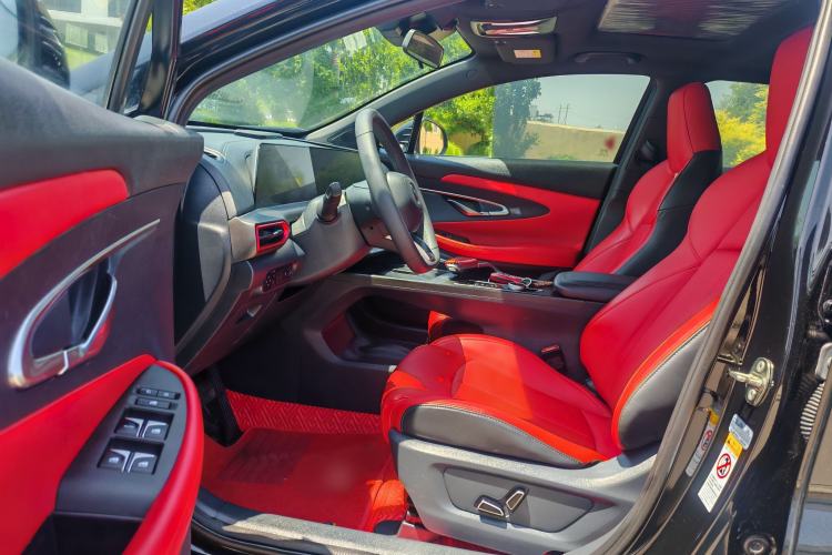 Used CHANGAN UNI-T 2021 1.5T Excellence Model Interior 2