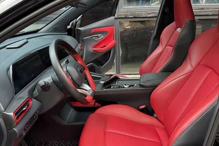 Used CHANGAN UNI-T 2021 1.5T Excellence Model Interior 2