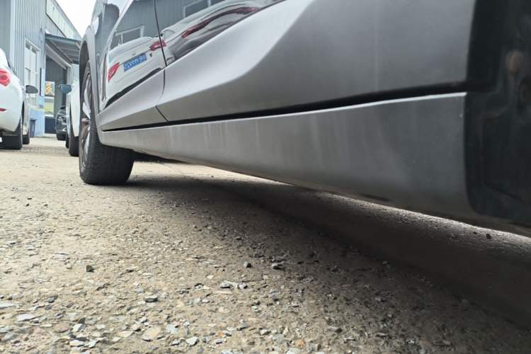 Used CHANGAN UNI-T 2021 1.5T Excellence Model Left Side Sill