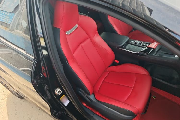 Used CHANGAN UNI-T 2021 1.5T Excellence Model Right Front Seat