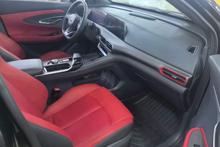 Used CHANGAN UNI-T 2021 1.5T Excellence Model Right Front Seat