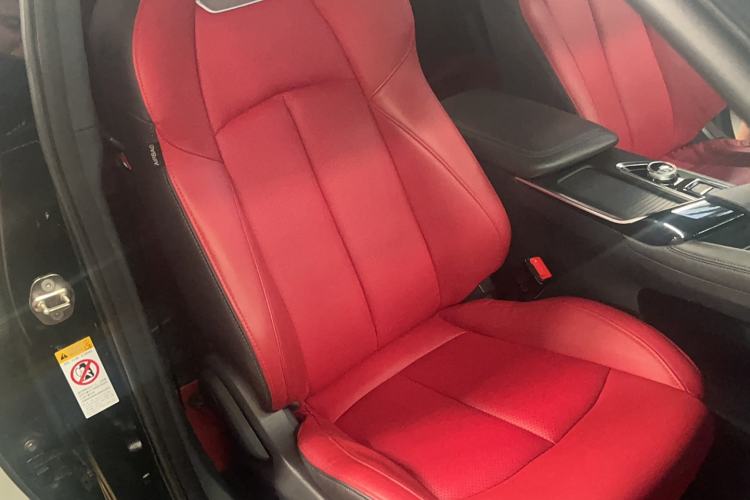 Used CHANGAN UNI-T 2021 1.5T Excellence Model Right Front Seat