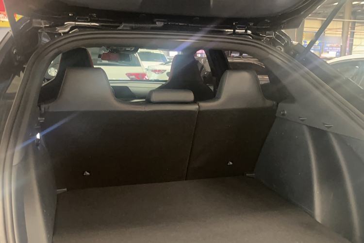Used CHANGAN UNI-T 2021 1.5T Excellence Model Trunk