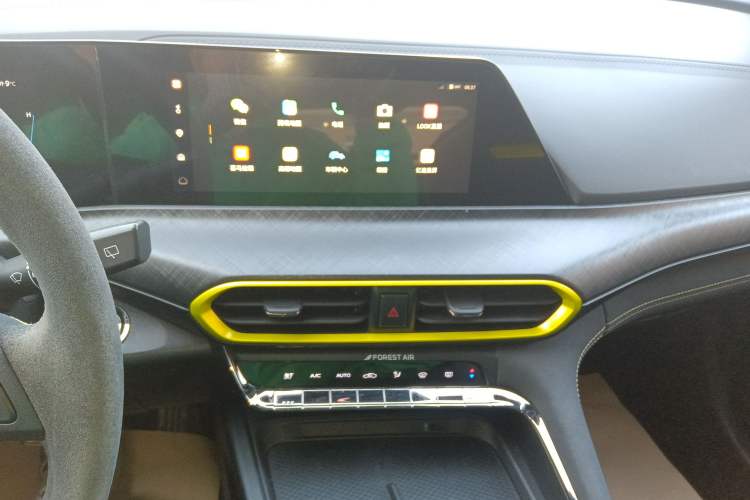 Used CHANGAN UNI-T 2021 1.5T Sport Edition Flagship Version Audio And AC Panel