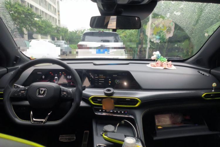 Used CHANGAN UNI-T 2021 1.5T Sport Edition Flagship Version Center Console