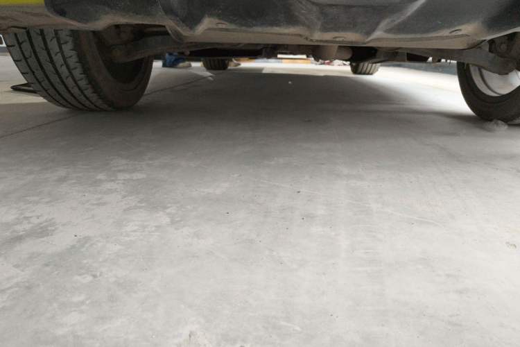 Used CHANGAN UNI-T 2021 1.5T Sport Edition Flagship Version Chassis Rear