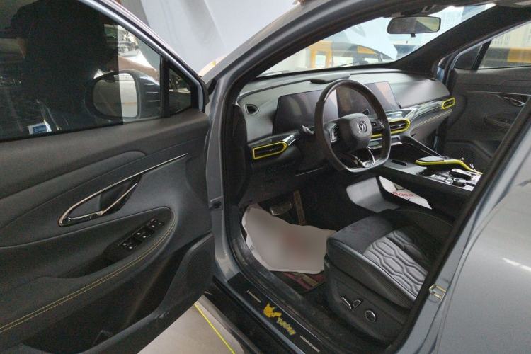 Used CHANGAN UNI-T 2021 1.5T Sport Edition Flagship Version Driver Seat