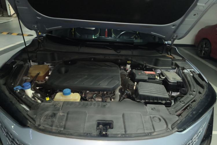 Used CHANGAN UNI-T 2021 1.5T Sport Edition Flagship Version Engine Bay