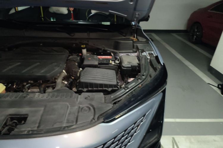 Used CHANGAN UNI-T 2021 1.5T Sport Edition Flagship Version Engine Bay Left
