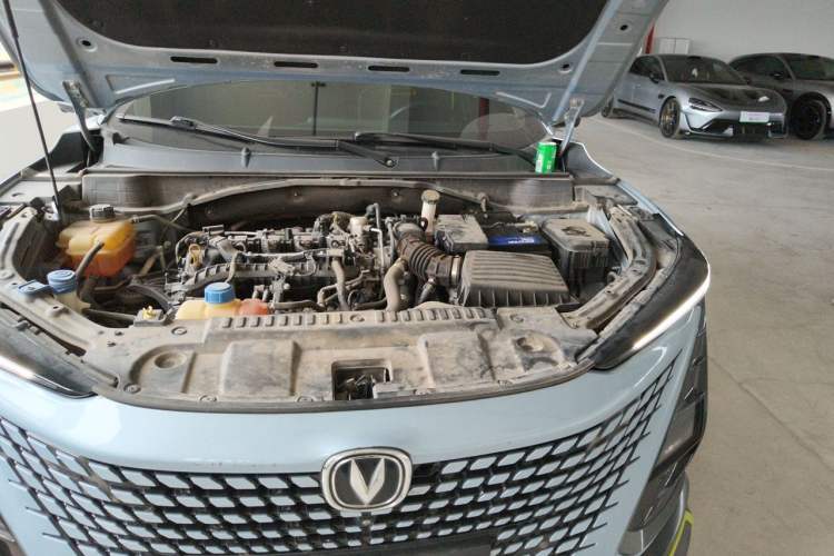 Used CHANGAN UNI-T 2021 1.5T Sport Edition Flagship Version Engine Bay Left