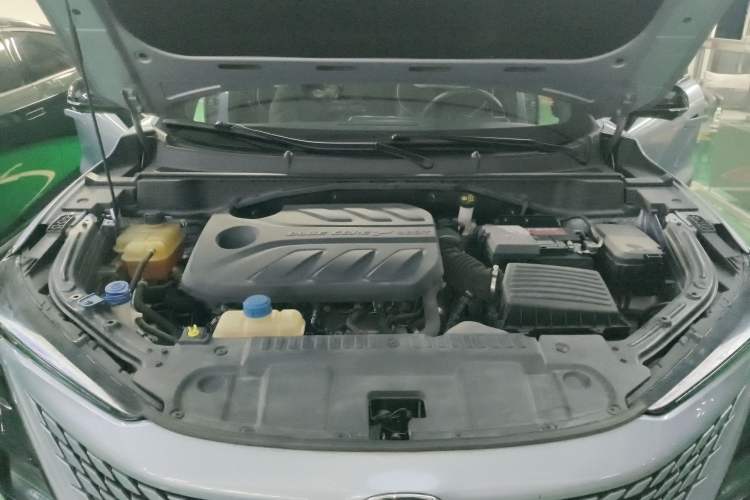 Used CHANGAN UNI-T 2021 1.5T Sport Edition Flagship Version Engine Bay