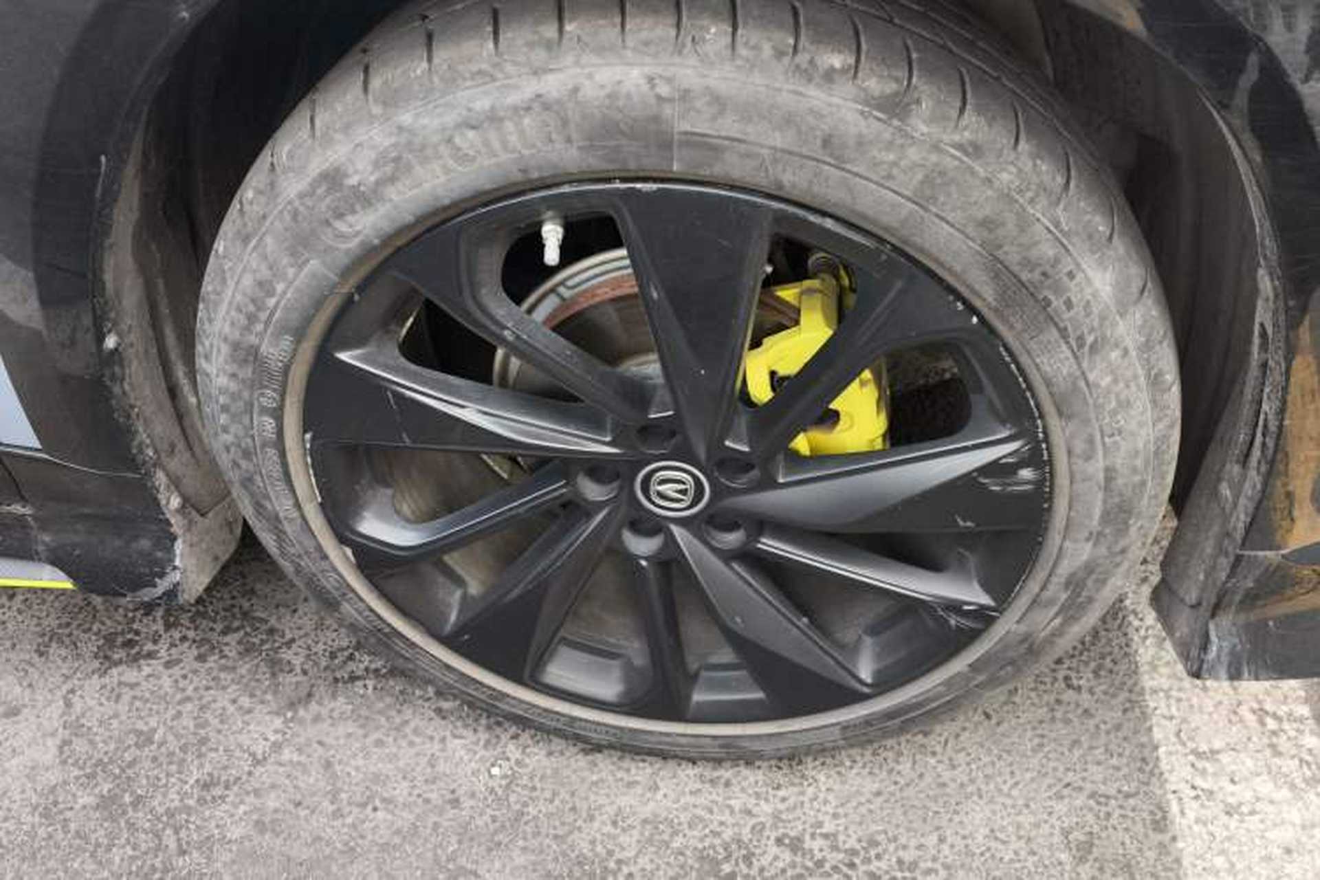 Used CHANGAN UNI-T 2021 1.5T Sport Edition Flagship Version Exterior 4