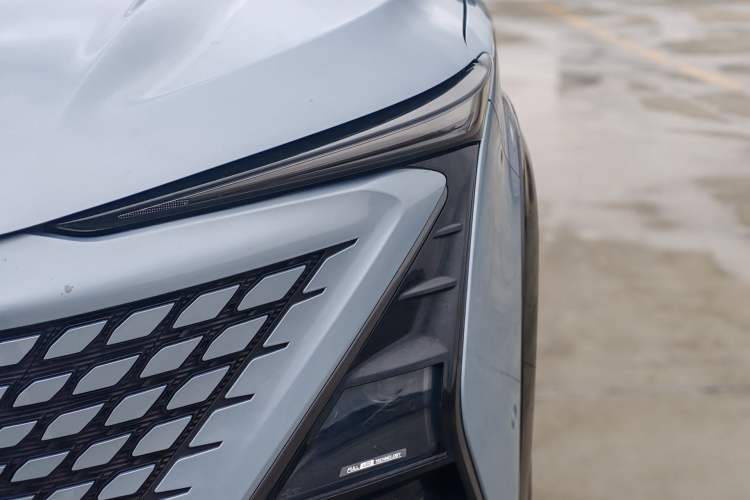 Used CHANGAN UNI-T 2021 1.5T Sport Edition Flagship Version Exterior 7