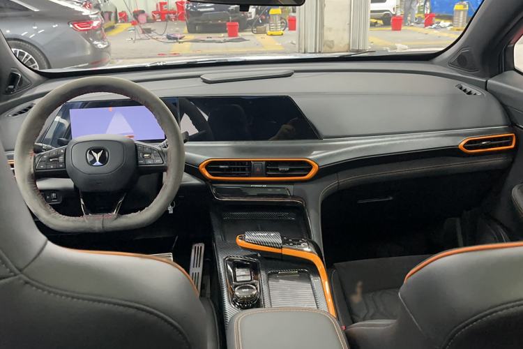 Used CHANGAN UNI-T 2021 1.5T Sport Edition Flagship Version Interior 3
