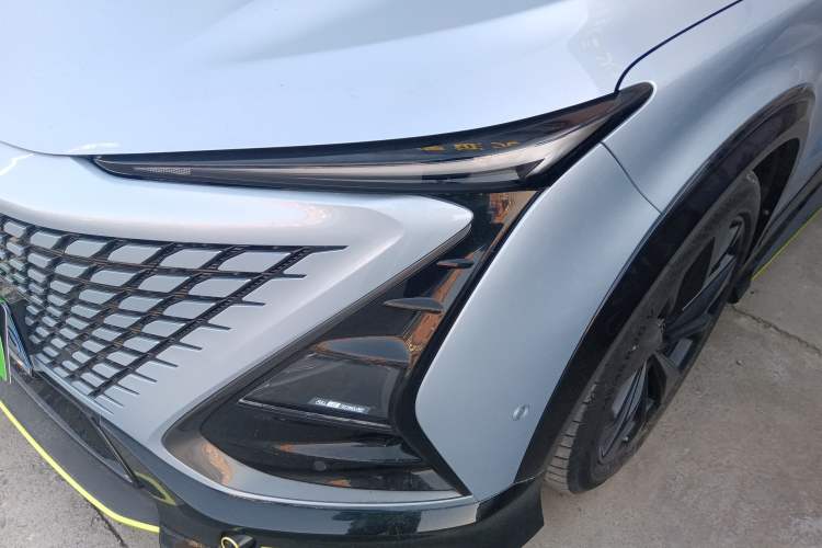 Used CHANGAN UNI-T 2021 1.5T Sport Edition Flagship Version Left Front Headlight