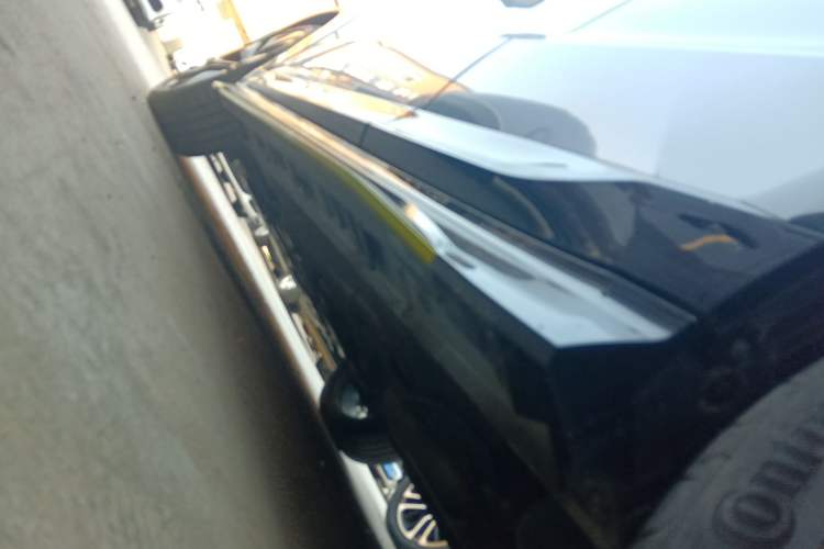 Used CHANGAN UNI-T 2021 1.5T Sport Edition Flagship Version Left Side Sill