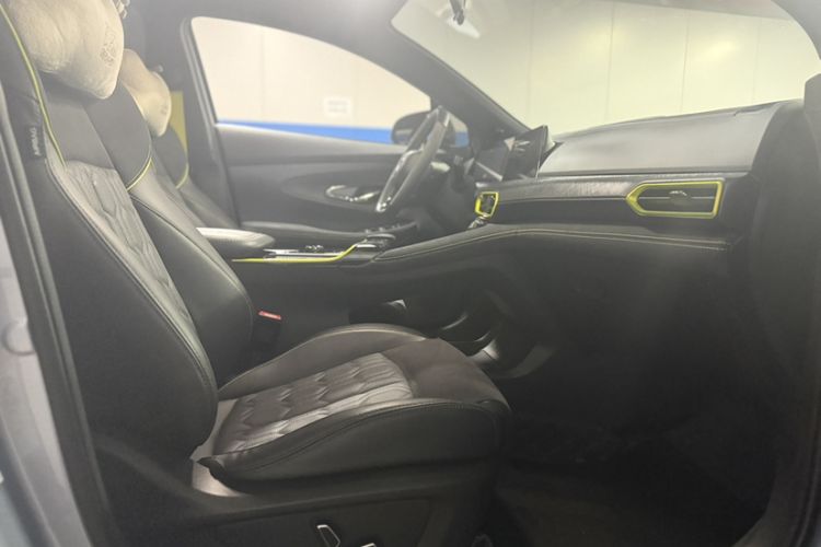 Used CHANGAN UNI-T 2021 1.5T Sport Edition Flagship Version Right Front Seat