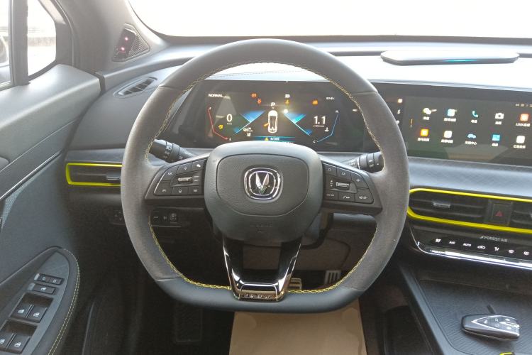 Used CHANGAN UNI-T 2021 1.5T Sport Edition Flagship Version Steering Wheel