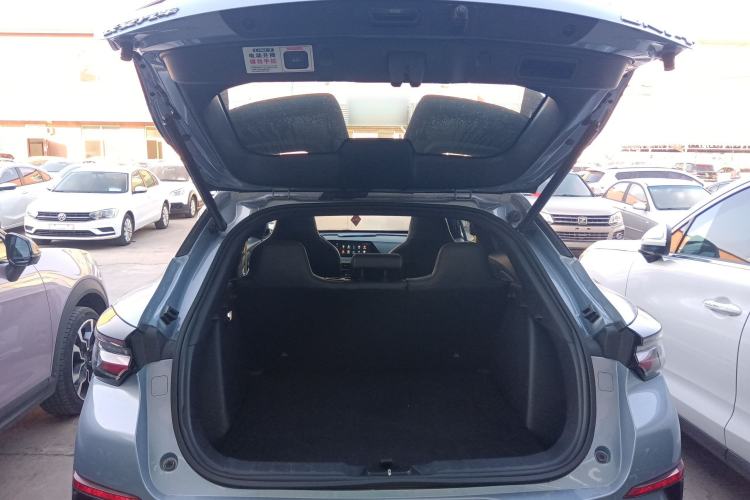 Used CHANGAN UNI-T 2021 1.5T Sport Edition Flagship Version Trunk