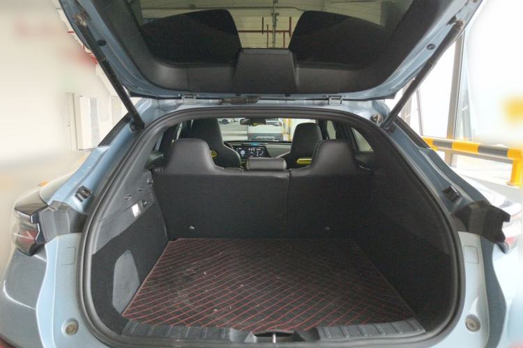 Used CHANGAN UNI-T 2021 1.5T Sport Edition Flagship Version Trunk
