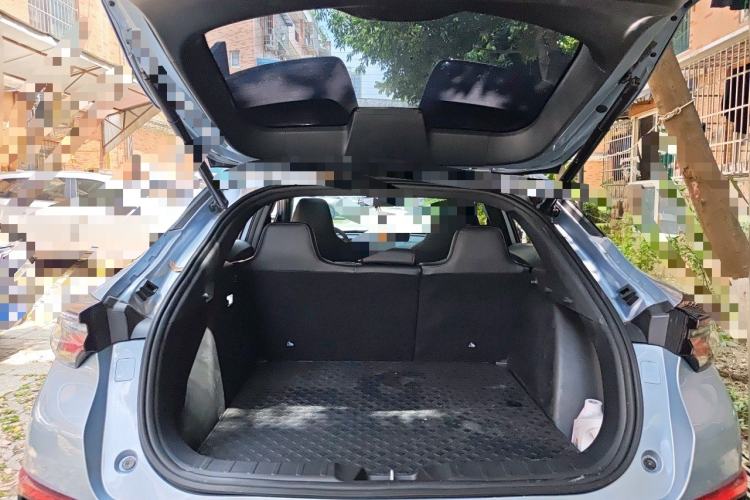 Used CHANGAN UNI-T 2021 1.5T Sport Edition Flagship Version Trunk