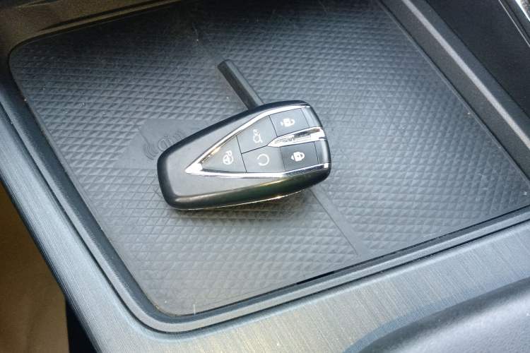 Used CHANGAN UNI-T 2021 1.5T Sport Edition Flagship Version Vehicle Key
