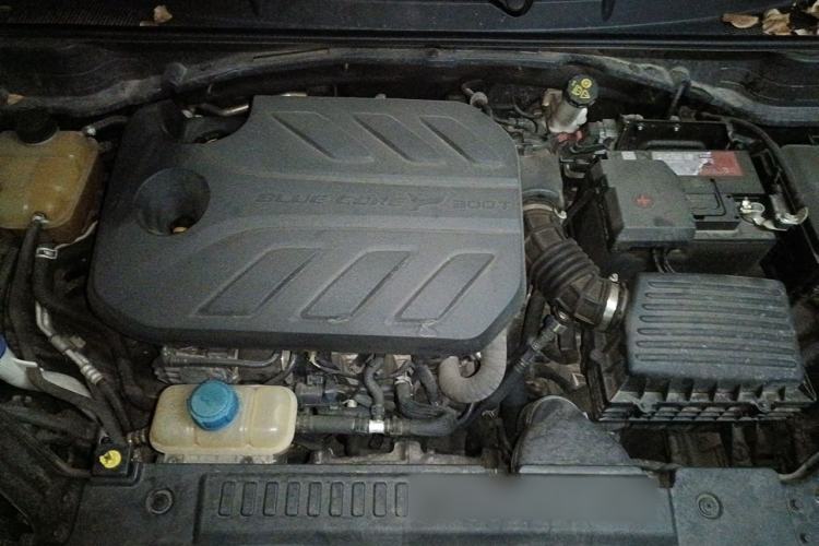 Used CHANGAN UNI-T 2021 1.5T Excellence Model Engine Bay