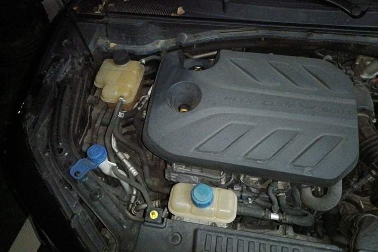 Used CHANGAN UNI-T 2021 1.5T Excellence Model Engine Bay Right