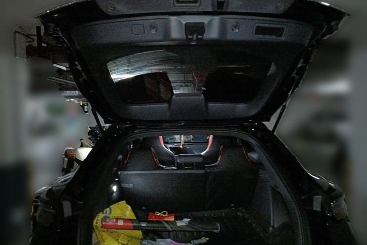 Used CHANGAN UNI-T 2021 1.5T Excellence Model Trunk
