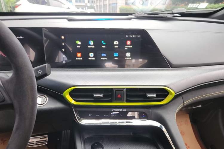 Used CHANGAN UNI-T 2021 1.5T Sport Edition Flagship Version Audio And AC Panel