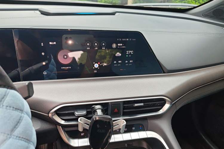 Used CHANGAN UNI-T 2021 1.5T Excellence Model Audio And AC Panel