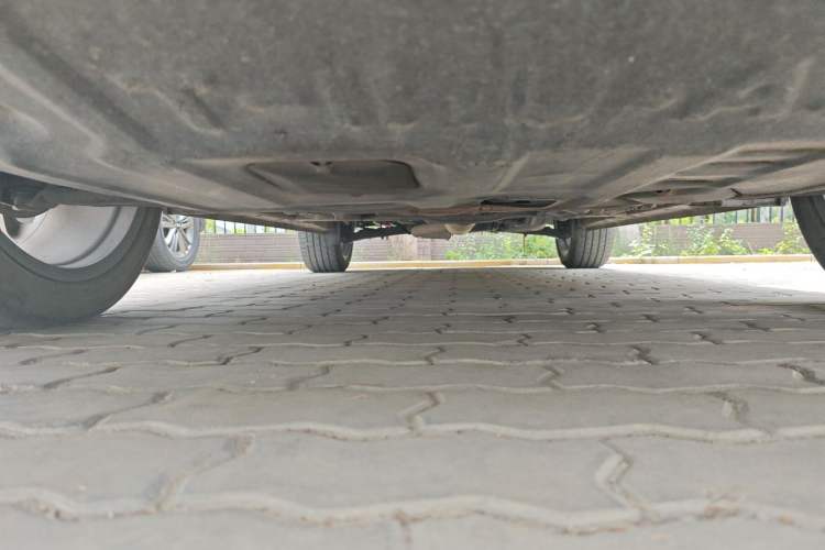 Used CHANGAN UNI-T 2021 1.5T Sport Edition Flagship Version Chassis Front