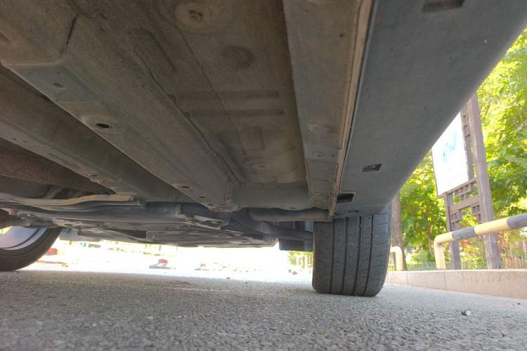 Used CHANGAN UNI-T 2021 1.5T Sport Edition Flagship Version Chassis Front Right