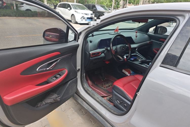 Used CHANGAN UNI-T 2021 1.5T Sport Edition Flagship Version Driver Seat