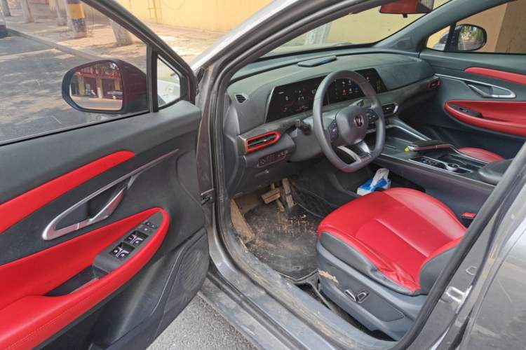 Used CHANGAN UNI-T 2021 1.5T Excellence Model Driver Seat