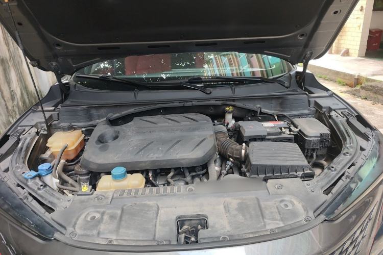 Used CHANGAN UNI-T 2021 1.5T Excellence Model Engine Bay