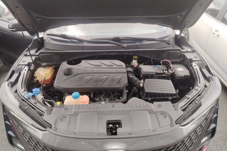 Used CHANGAN UNI-T 2021 1.5T Excellence Model Engine Bay