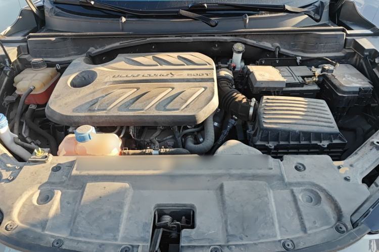 Used CHANGAN UNI-T 2021 1.5T Excellence Model Engine Bay