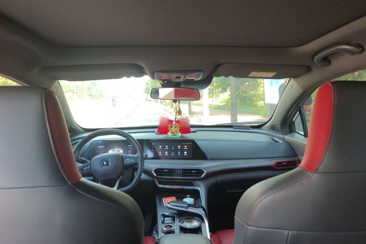 Used CHANGAN UNI-T 2021 1.5T Sport Edition Flagship Version Headliner