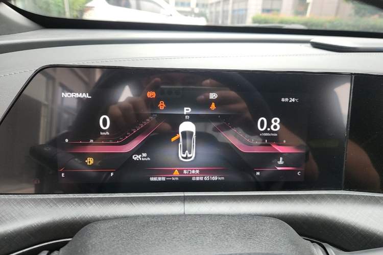 Used CHANGAN UNI-T 2021 1.5T Sport Edition Flagship Version Instrument Cluster
