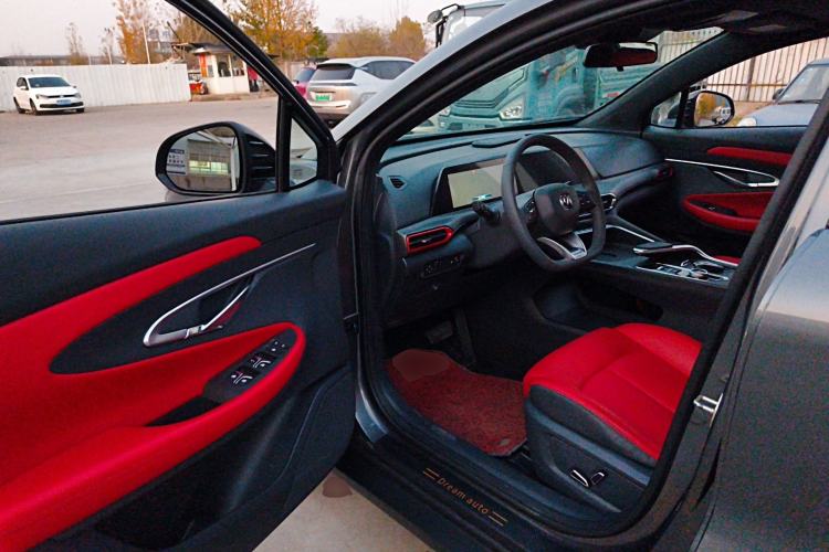 Used CHANGAN UNI-T 2021 1.5T Excellence Model Interior 3