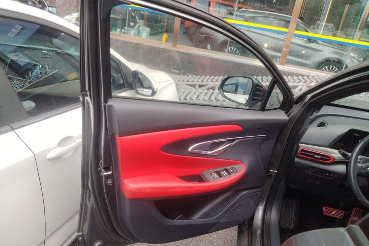 Used CHANGAN UNI-T 2021 1.5T Excellence Model Left Front Door Interior