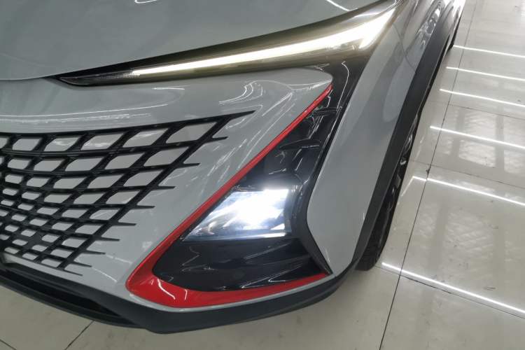 Used CHANGAN UNI-T 2021 1.5T Excellence Model Left Front Headlight