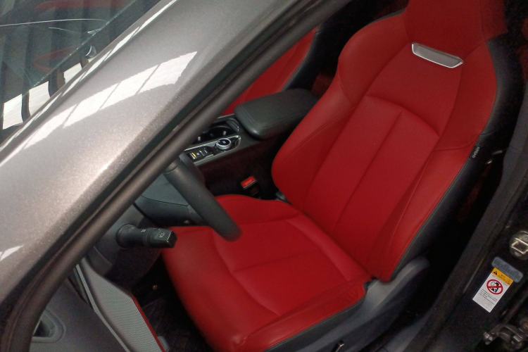 Used CHANGAN UNI-T 2021 1.5T Excellence Model Left Front Seat