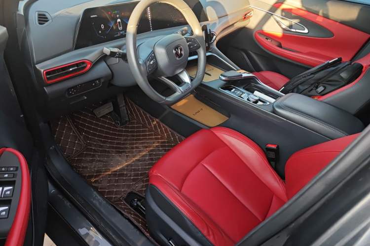 Used CHANGAN UNI-T 2021 1.5T Excellence Model Left Front Seat